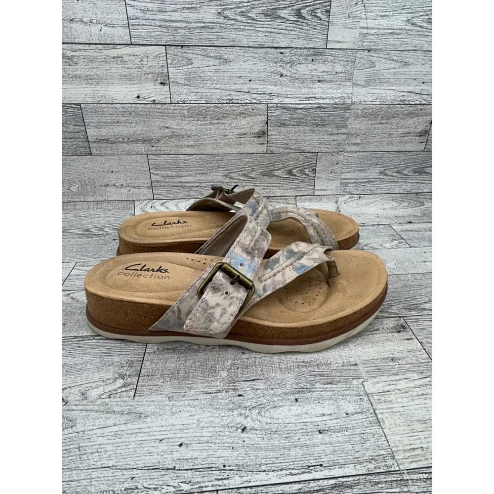 Clarks Collection Mira‎ Tide Women Sz 6M Taupe Floral Slide Sandals 261662364035